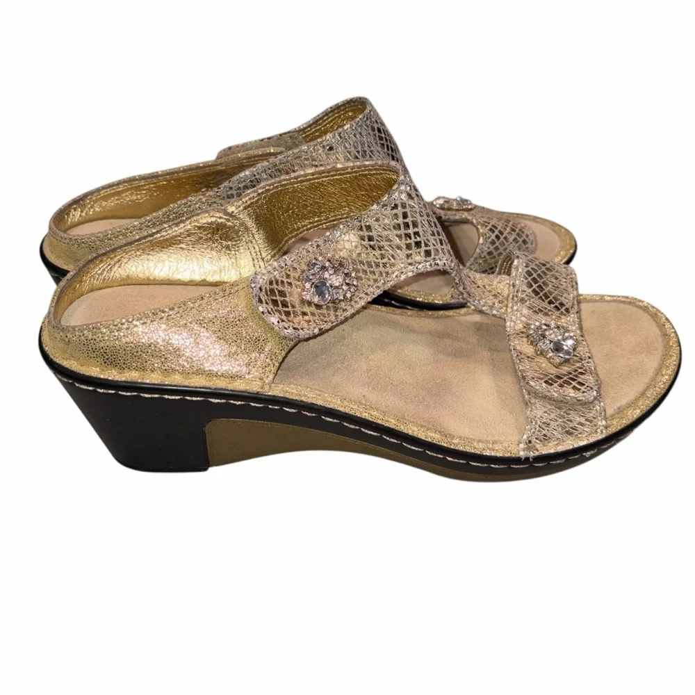 Alegria Lara Gold Metallic Snake Print Wedge Slide Sandals Shoes size 39